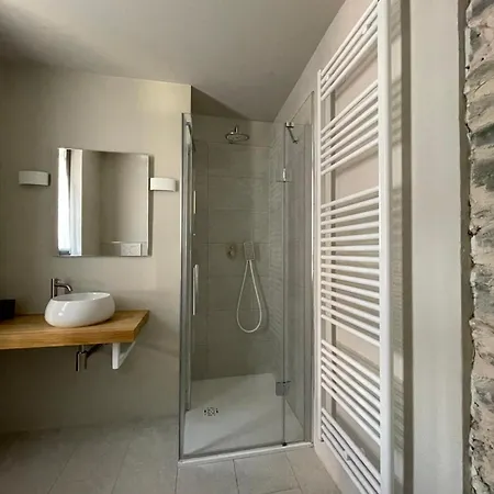 Orta Ii 펜션 오메그나